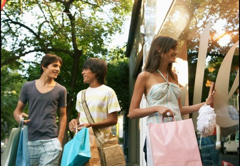 Referral Marketing: What to Consider Before Launching Your Own Program