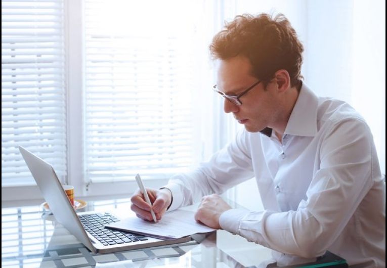 Small Business Expense Tracking Made Easy with These Apps